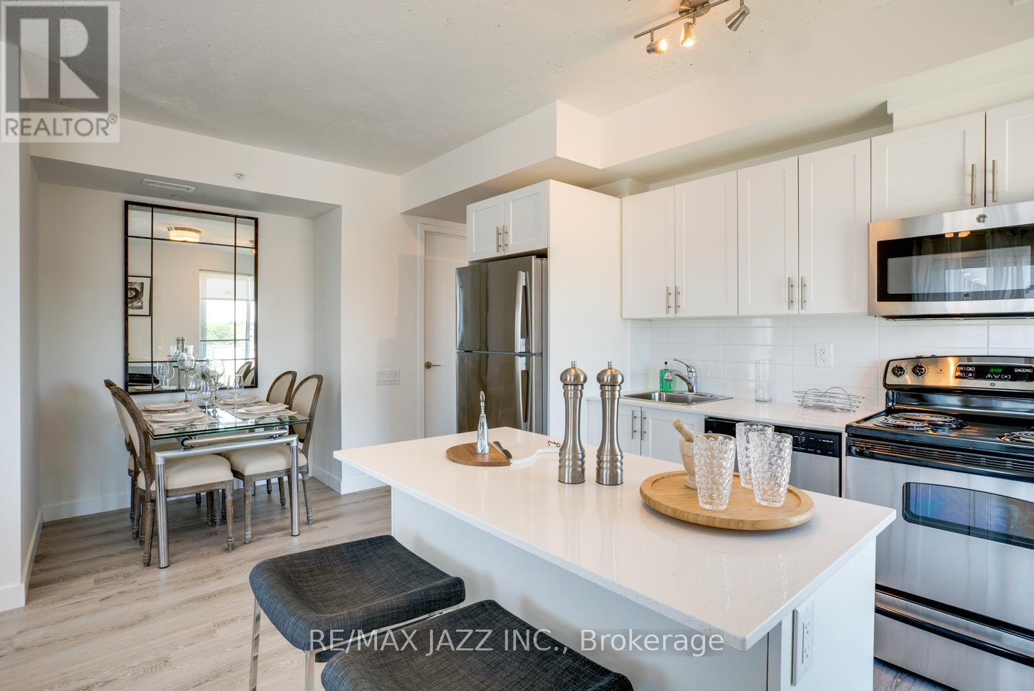 305 - 100 Bond Street E, Oshawa, Ontario  L1G 0E6 - Photo 7 - E12390945