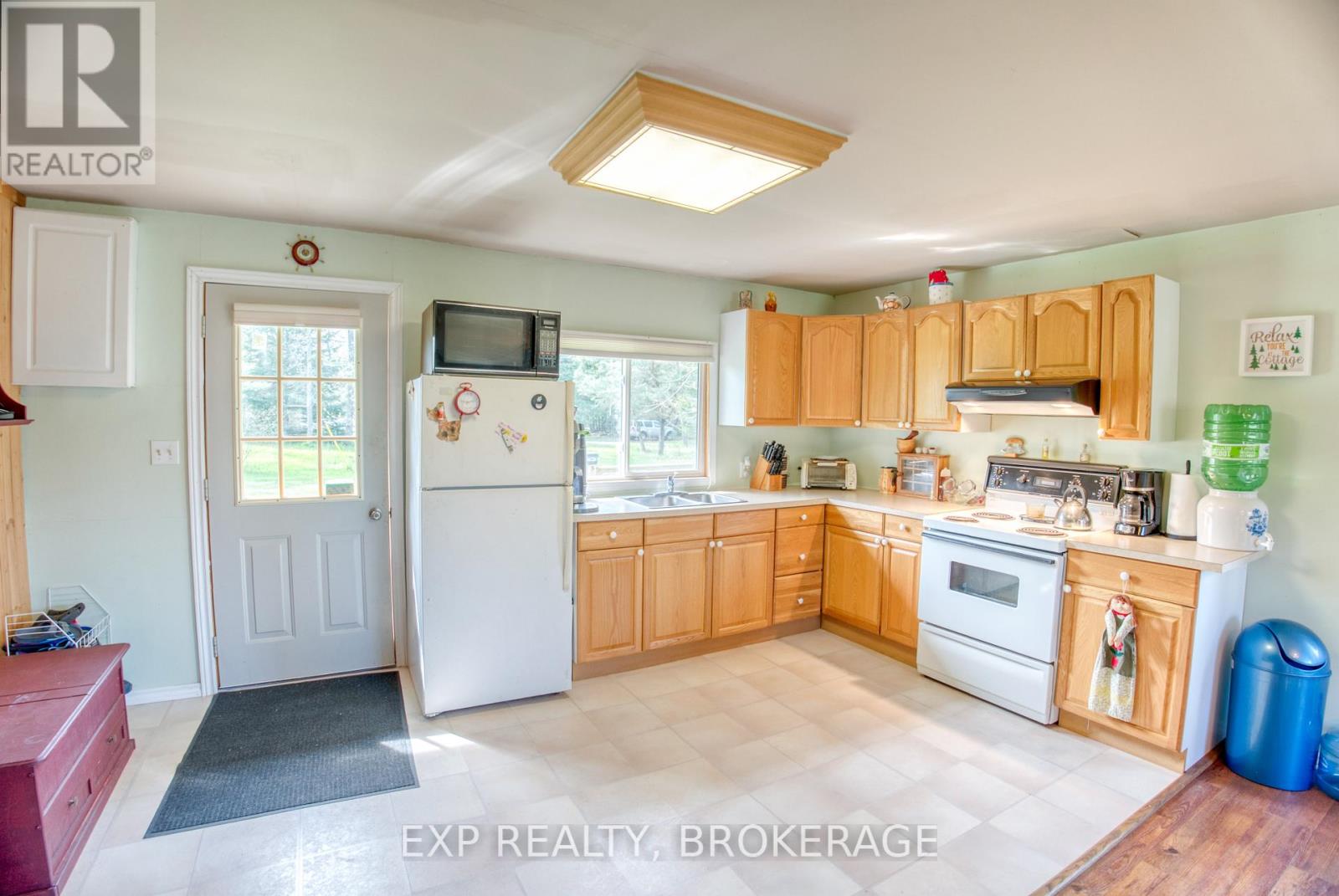 1013 Turner Way, Central Frontenac, Ontario  K0H 1B0 - Photo 7 - X12391026