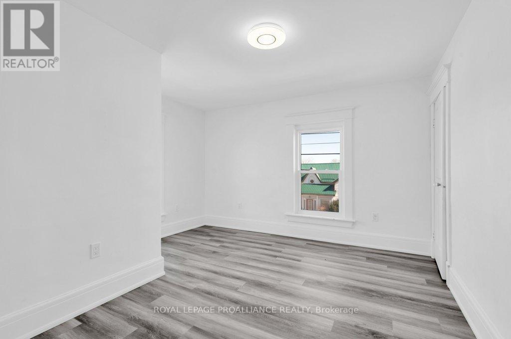 50 South Trent Street, Quinte West, Ontario  K0K 2C0 - Photo 18 - X12390914