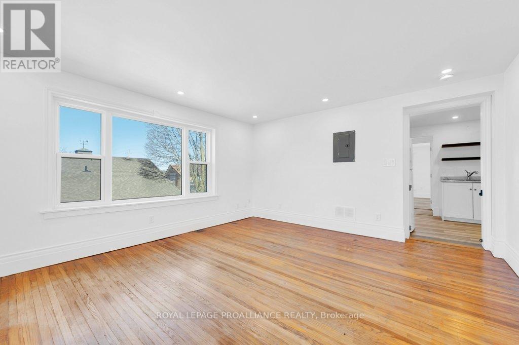 50 South Trent Street, Quinte West, Ontario  K0K 2C0 - Photo 31 - X12390914