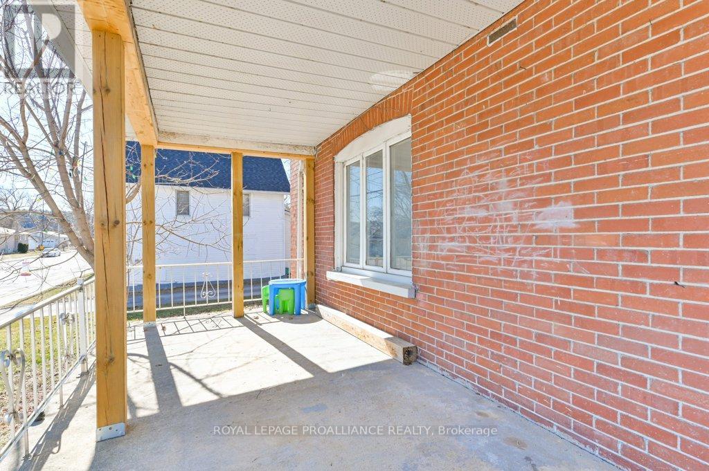 50 South Trent Street, Quinte West, Ontario  K0K 2C0 - Photo 4 - X12390914