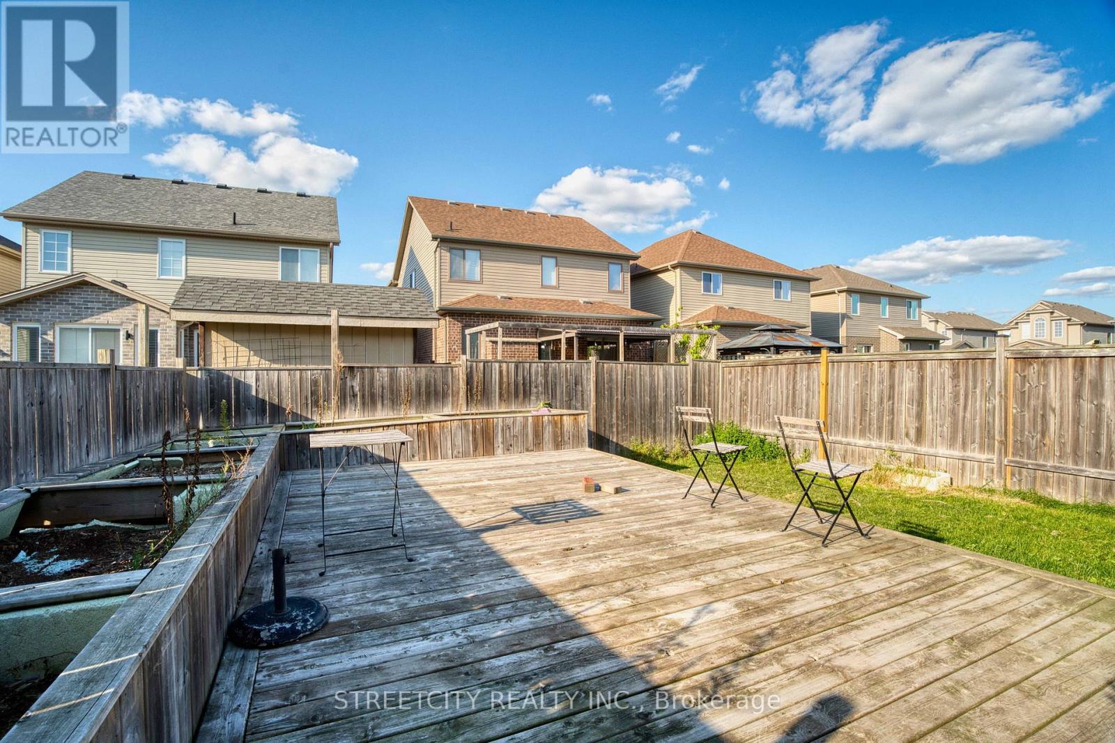 1189 Sandbar Street, London North, Ontario  N6G 5K2 - Photo 33 - X12390949