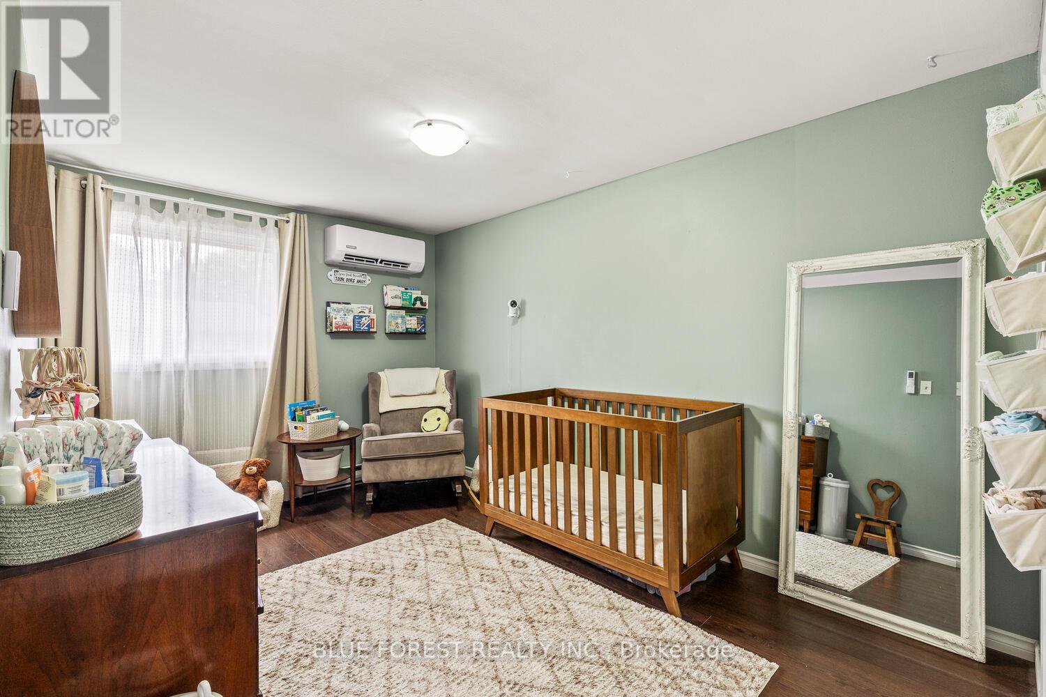 11 - 460 Southdale Road E, London South, Ontario  N6E 1A4 - Photo 15 - X12390957