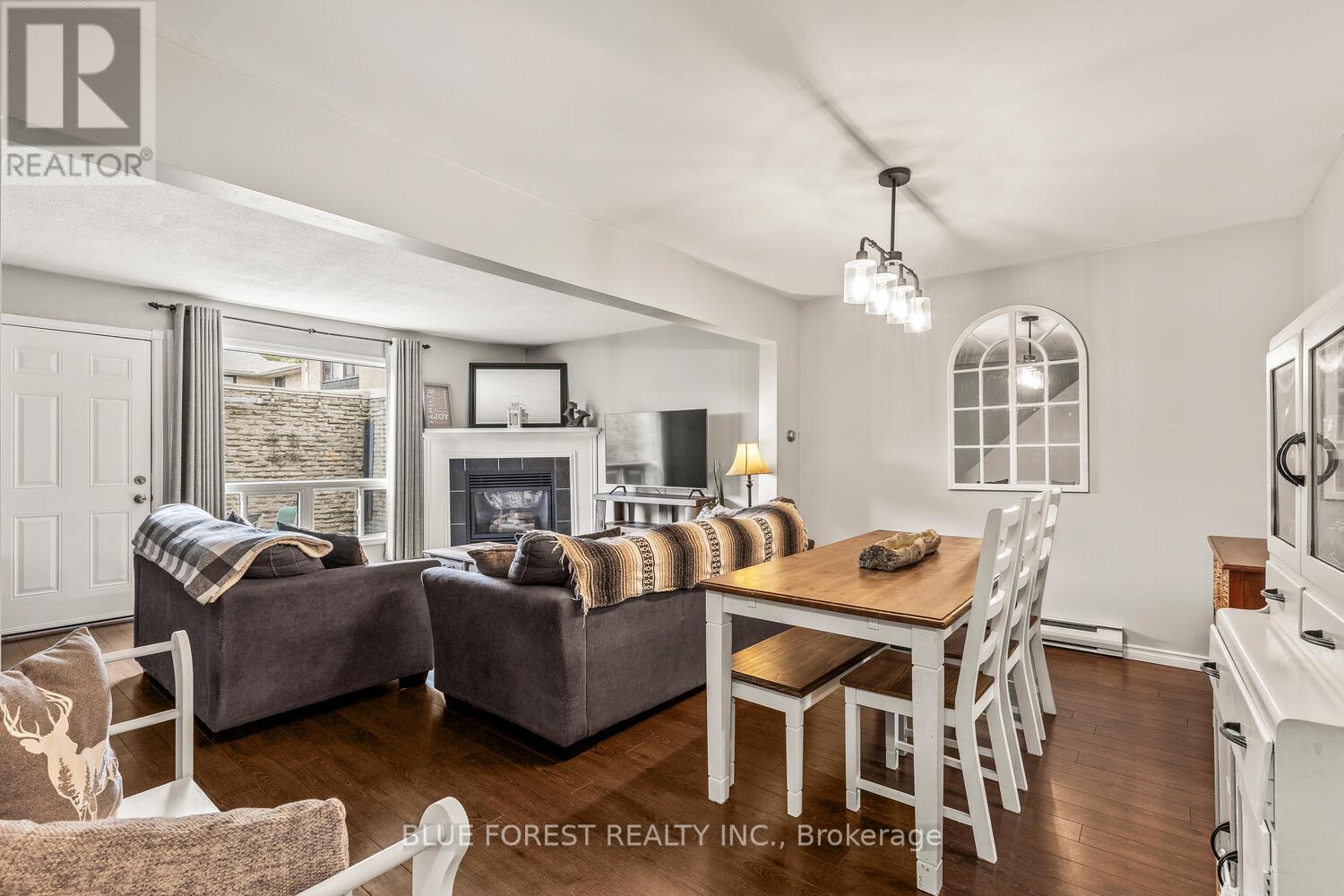 11 - 460 Southdale Road E, London South, Ontario  N6E 1A4 - Photo 8 - X12390957