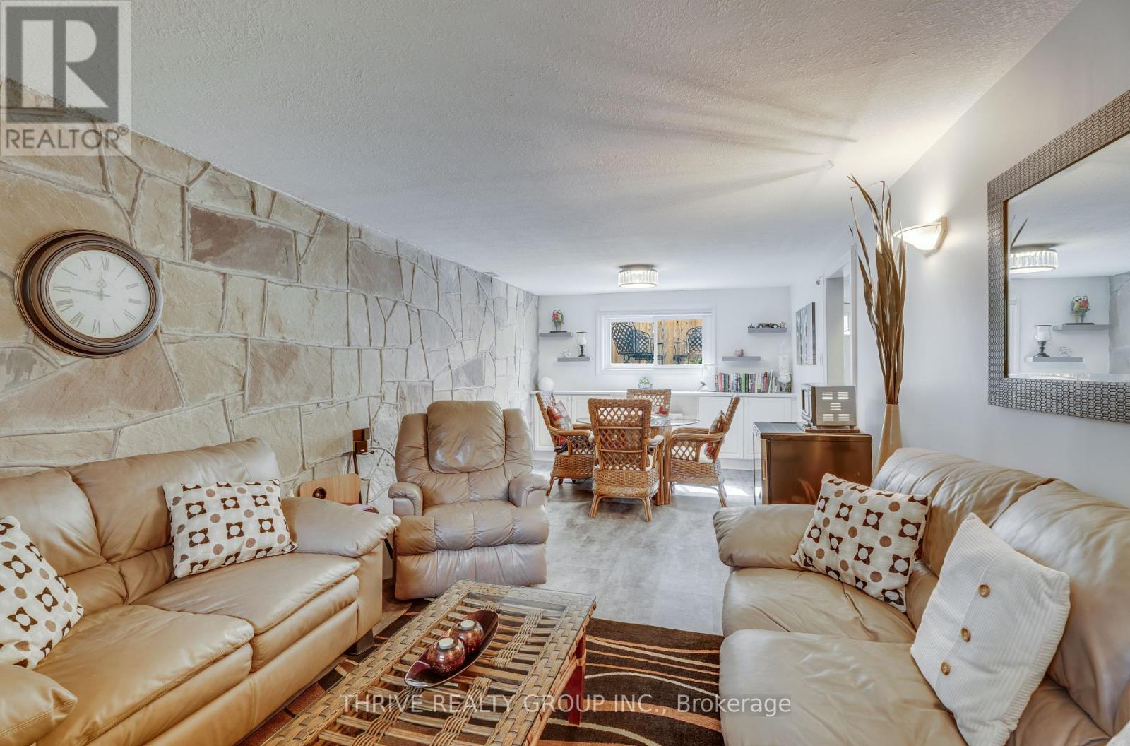 387 Regal Drive, London East (East A), Ontario  N5Y 1J6 - Photo 22 - X12390978