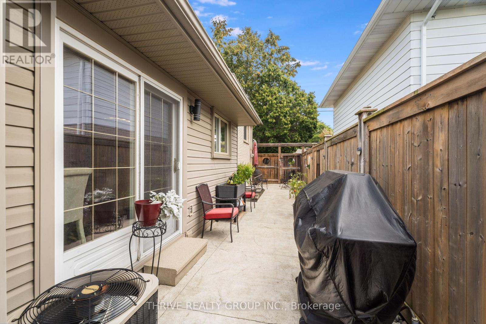 387 Regal Drive, London East (East A), Ontario  N5Y 1J6 - Photo 28 - X12390978