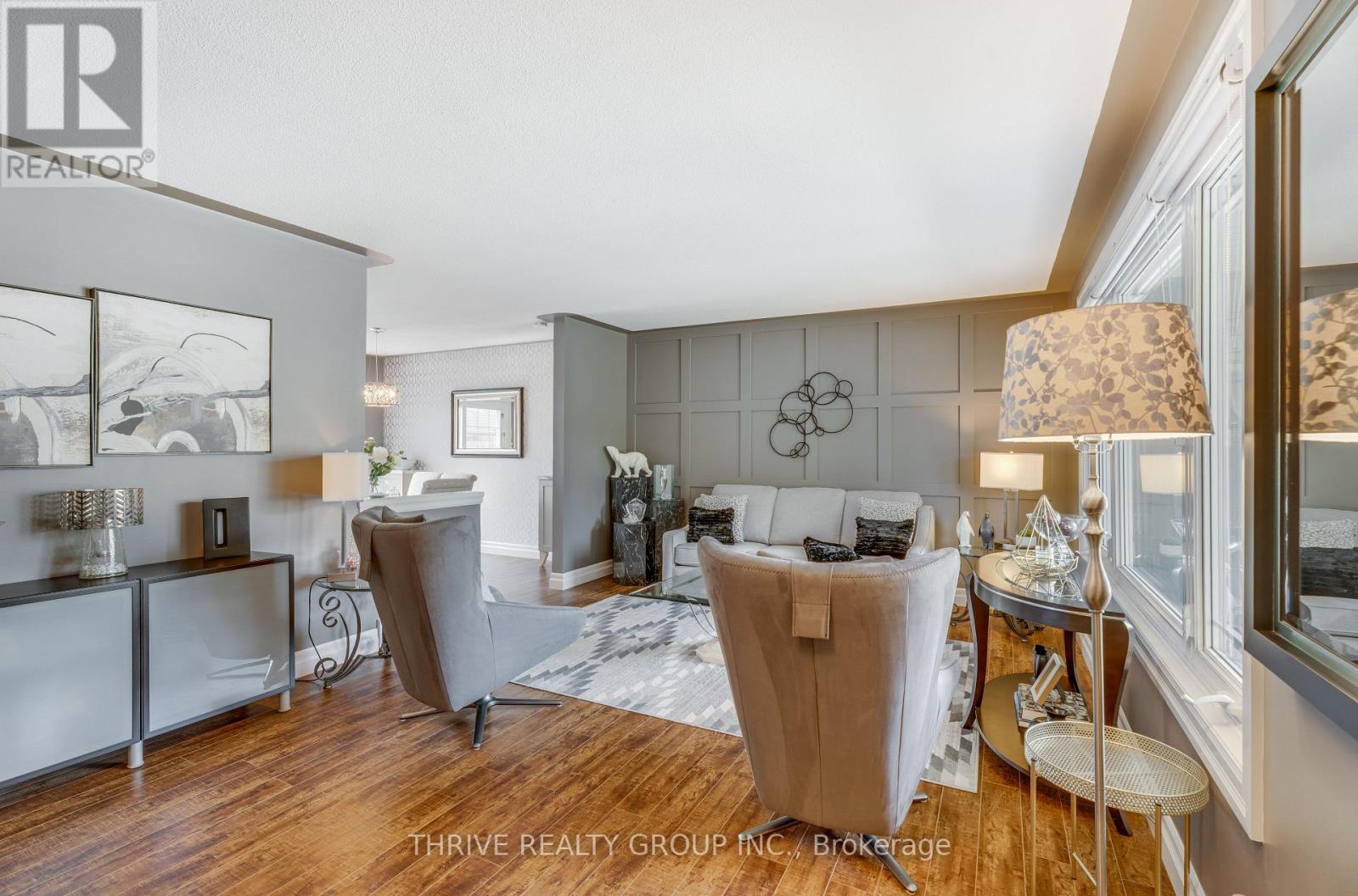 387 Regal Drive, London East (East A), Ontario  N5Y 1J6 - Photo 6 - X12390978