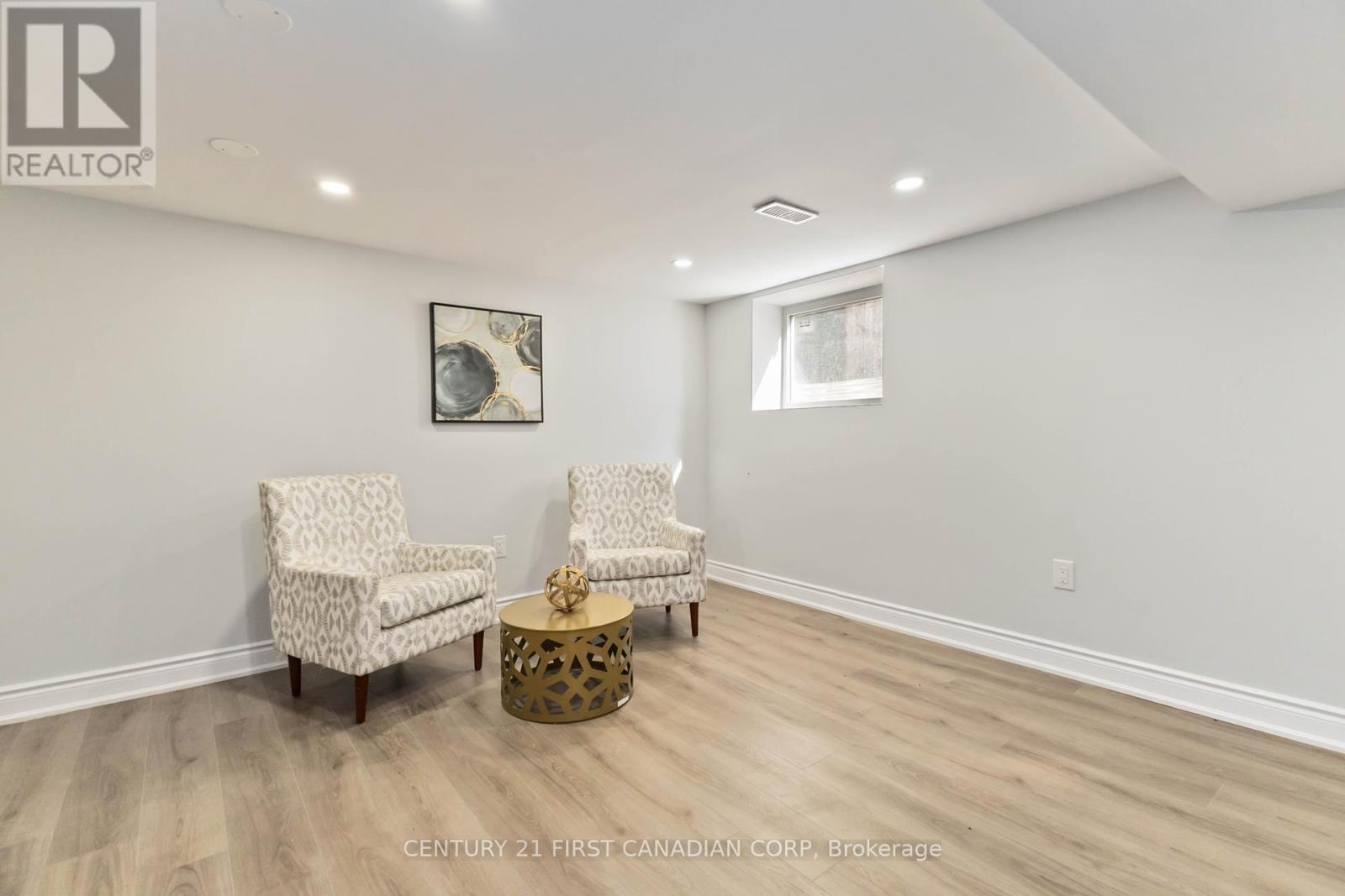 122 Windsor Crescent, London South (South F), Ontario  N6C 1V8 - Photo 21 - X12391002