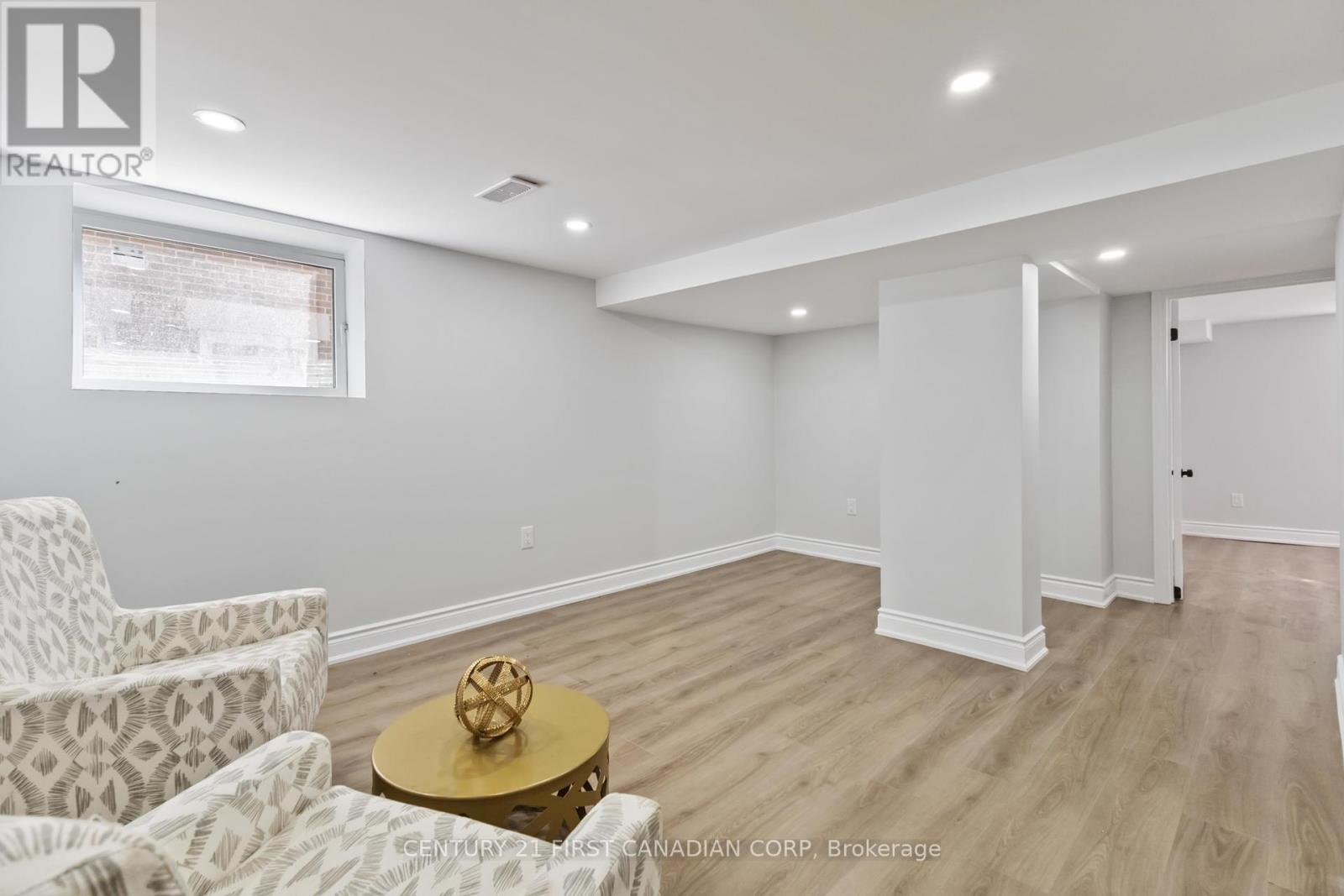 122 Windsor Crescent, London South (South F), Ontario  N6C 1V8 - Photo 22 - X12391002
