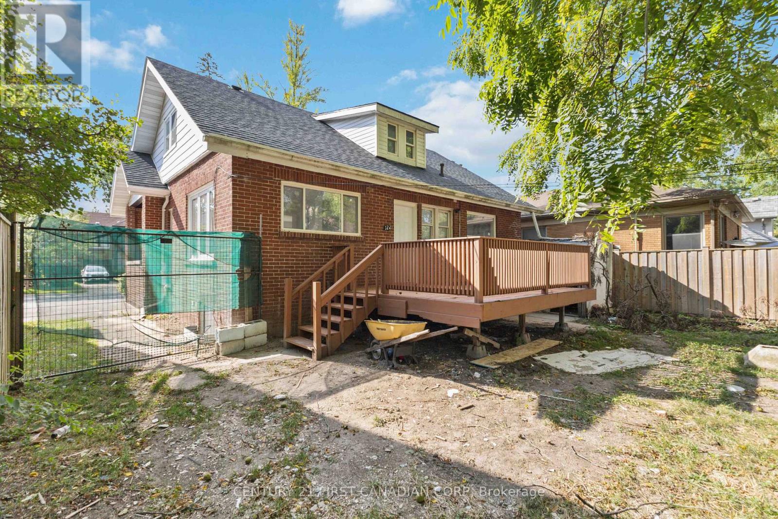 122 Windsor Crescent, London South (South F), Ontario  N6C 1V8 - Photo 30 - X12391002