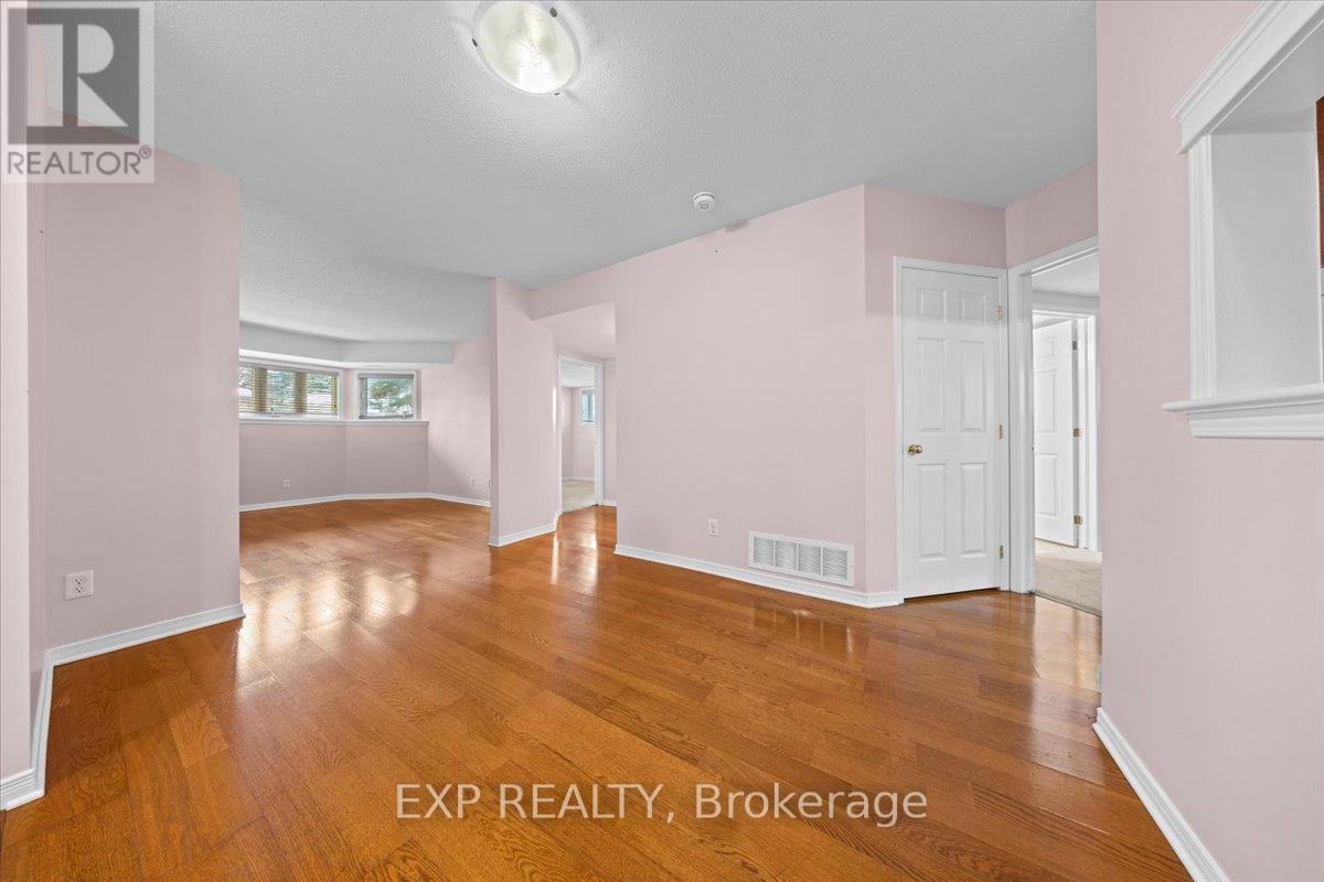 1 - 80 Briargate Private, Ottawa, Ontario  K4A 0C3 - Photo 4 - X12390943