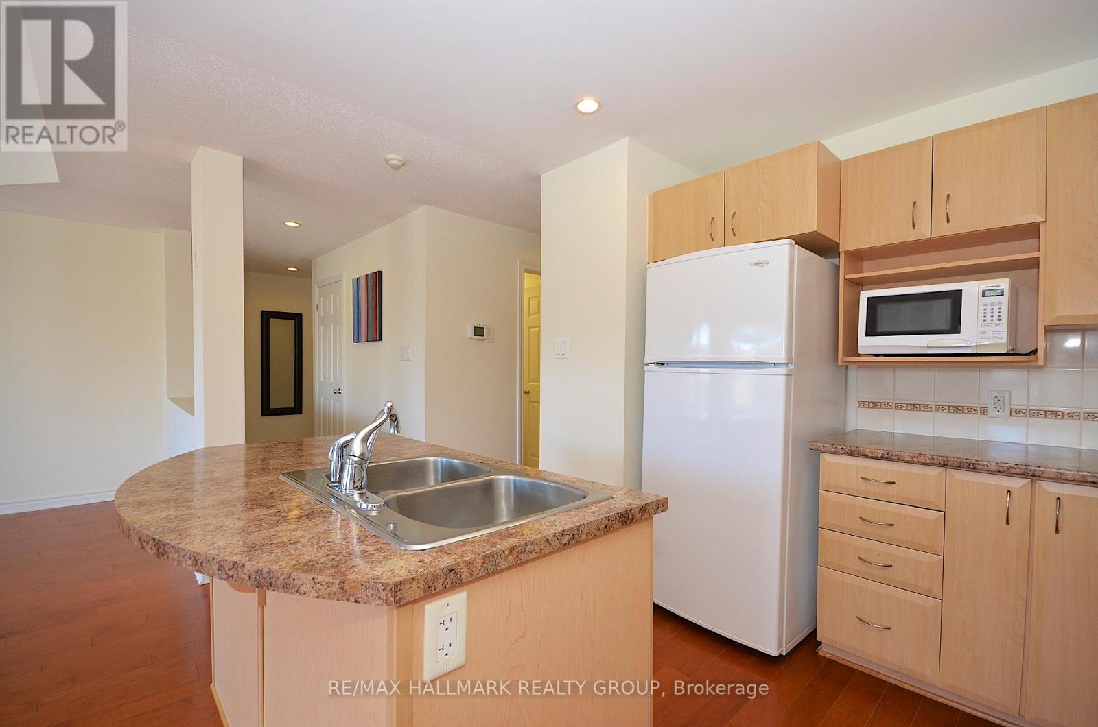 7 - 304 Paseo Private, Ottawa, Ontario  K2G 4N7 - Photo 18 - X12390950