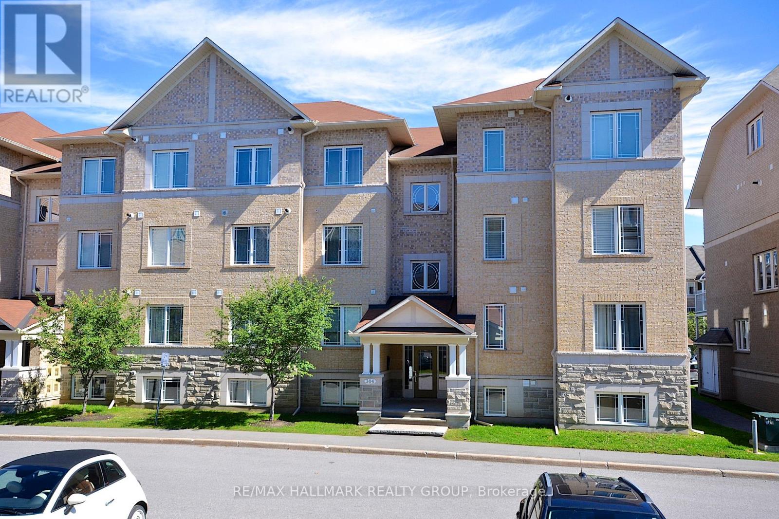 7 - 304 Paseo Private, Ottawa, Ontario  K2G 4N7 - Photo 2 - X12390950