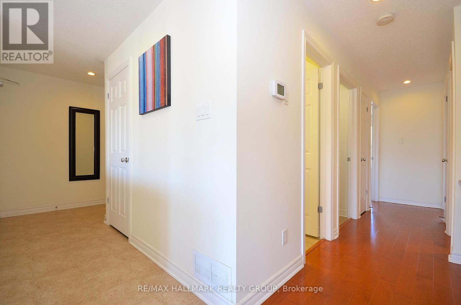 7 - 304 Paseo Private, Ottawa, Ontario  K2G 4N7 - Photo 8 - X12390950