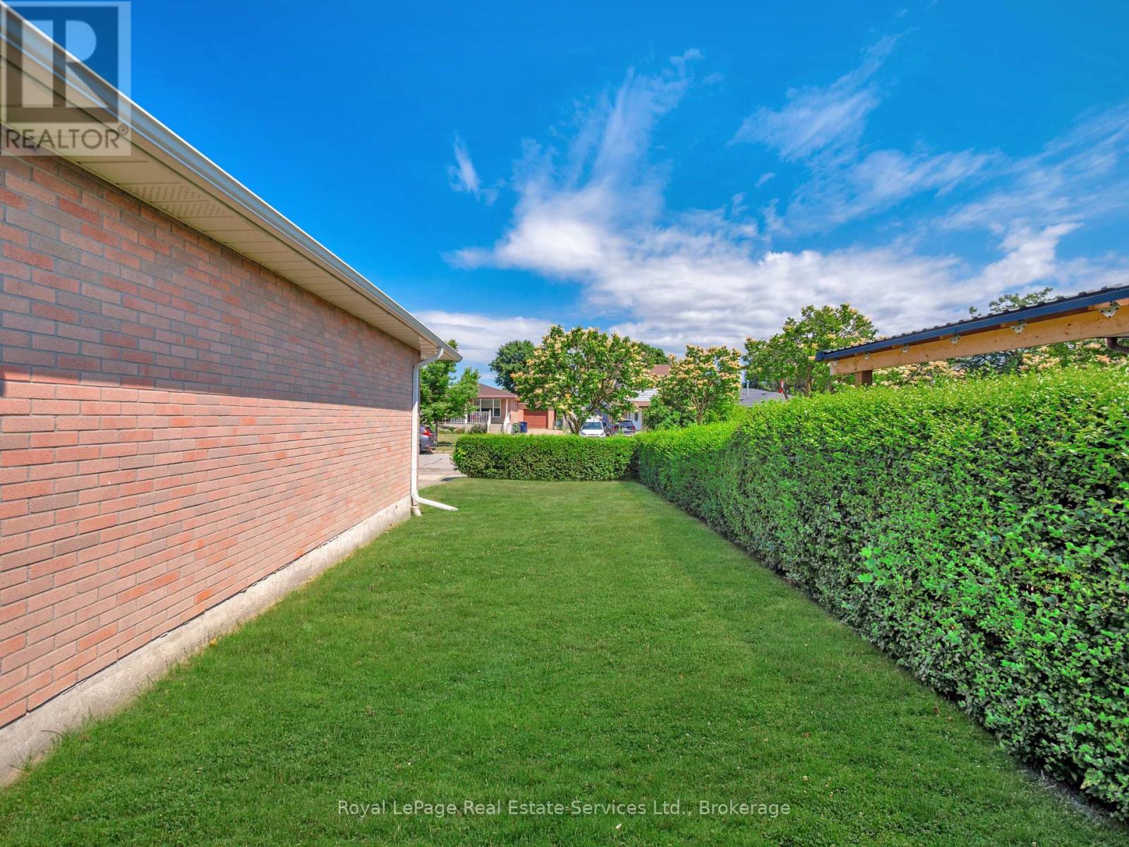 1 Mosswood Lane, Toronto, Ontario  M9V 1M3 - Photo 26 - W12391008