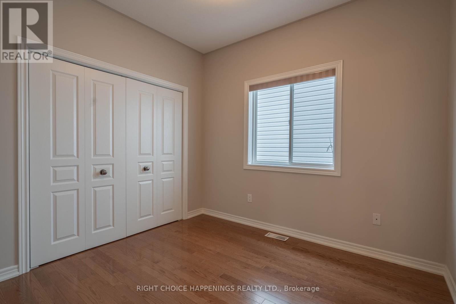 347 Oakcrest Avenue, Welland, Ontario  L3C 7K1 - Photo 12 - X12390911