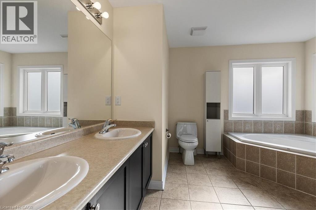 425 Rideau River Street, Waterloo, Ontario  N2V 2Y4 - Photo 36 - 40767666