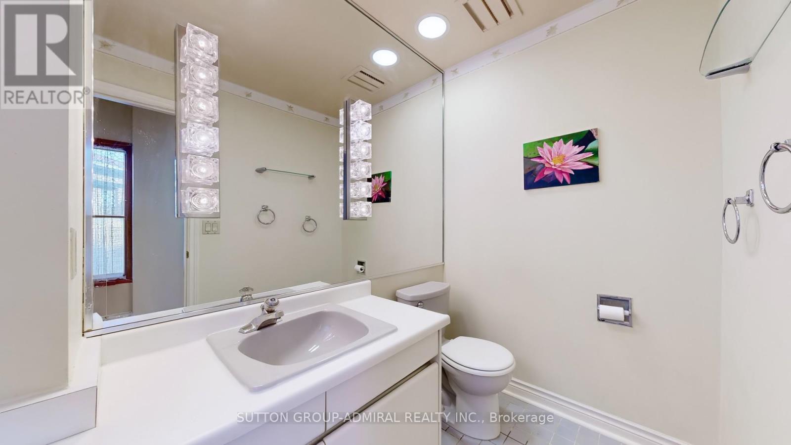 33 Carnival Court, Toronto (Westminster-Branson), Ontario  M2R 3T7 - Photo 18 - C12390727
