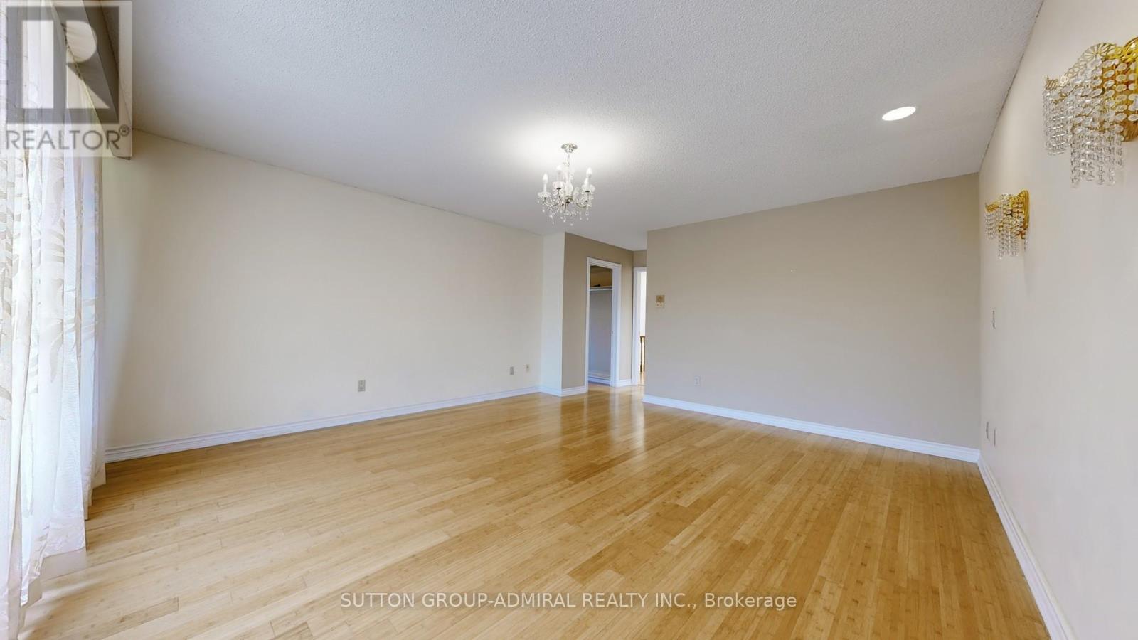 33 Carnival Court, Toronto (Westminster-Branson), Ontario  M2R 3T7 - Photo 24 - C12390727