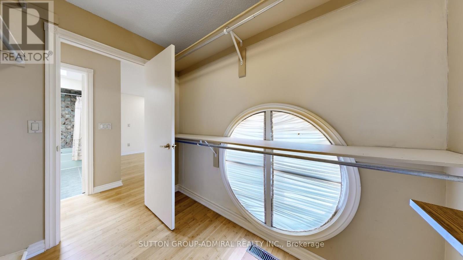 33 Carnival Court, Toronto (Westminster-Branson), Ontario  M2R 3T7 - Photo 25 - C12390727