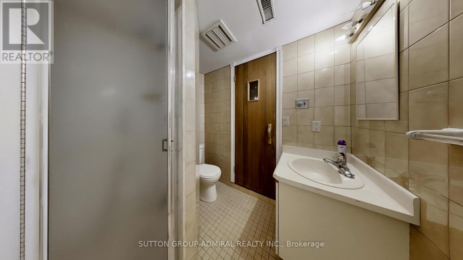 33 Carnival Court, Toronto (Westminster-Branson), Ontario  M2R 3T7 - Photo 42 - C12390727
