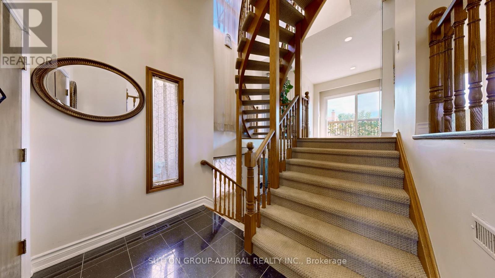 Property at 33 CARNIVAL COURT image 5
