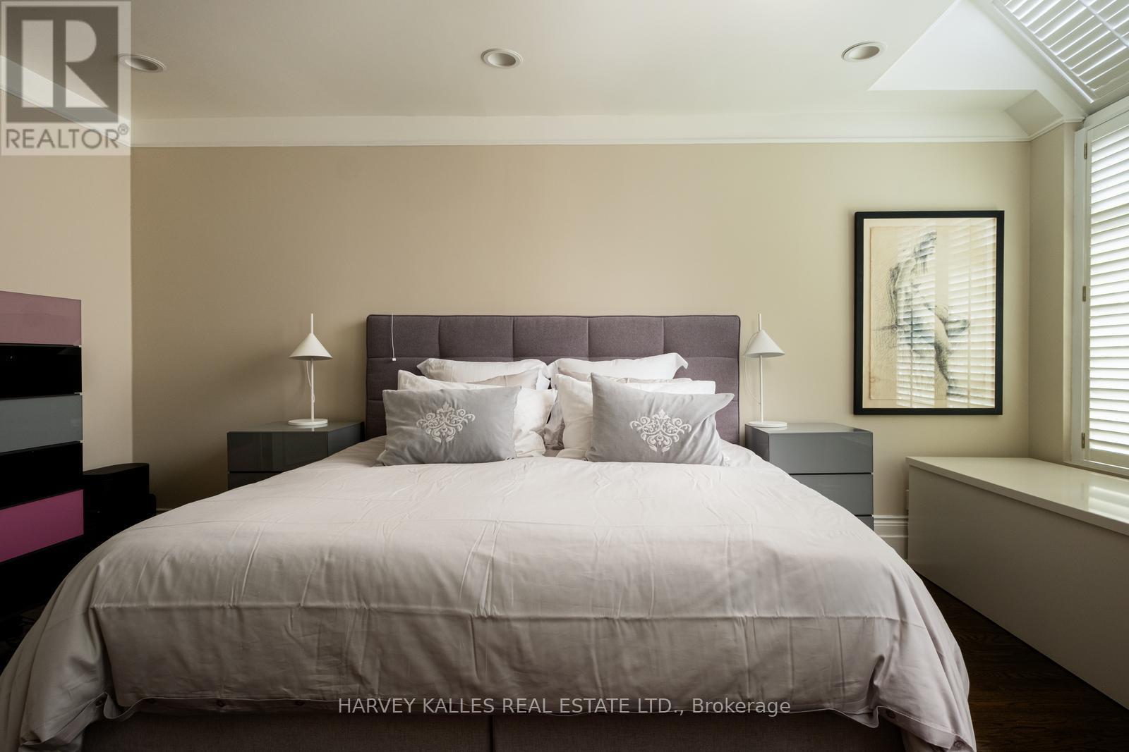 3 - 12 Macpherson Avenue, Toronto, Ontario  M5R 1W8 - Photo 18 - C12390736