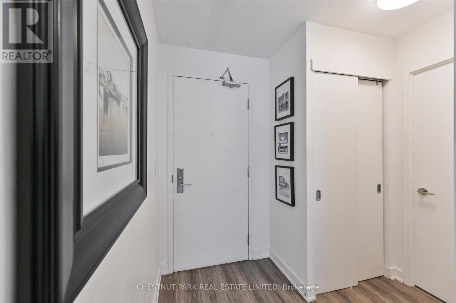 1020 - 21 Nelson Street, Toronto, Ontario  M5V 3H9 - Photo 12 - C12390741