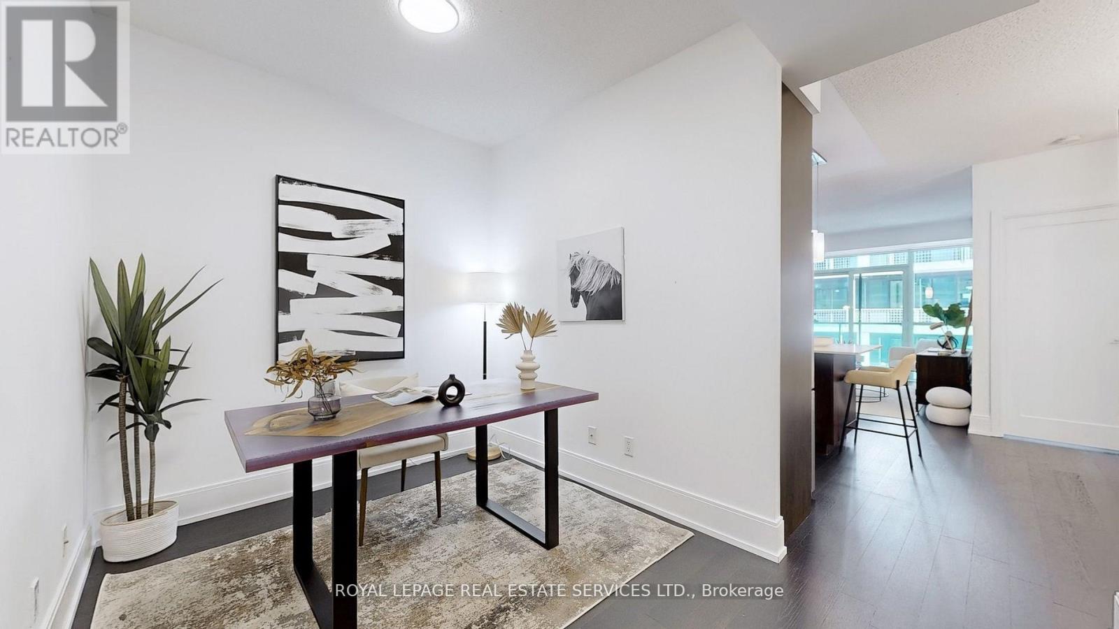 1806 - 25 Broadway Avenue, Toronto, Ontario  M4P 1T7 - Photo 15 - C12390751