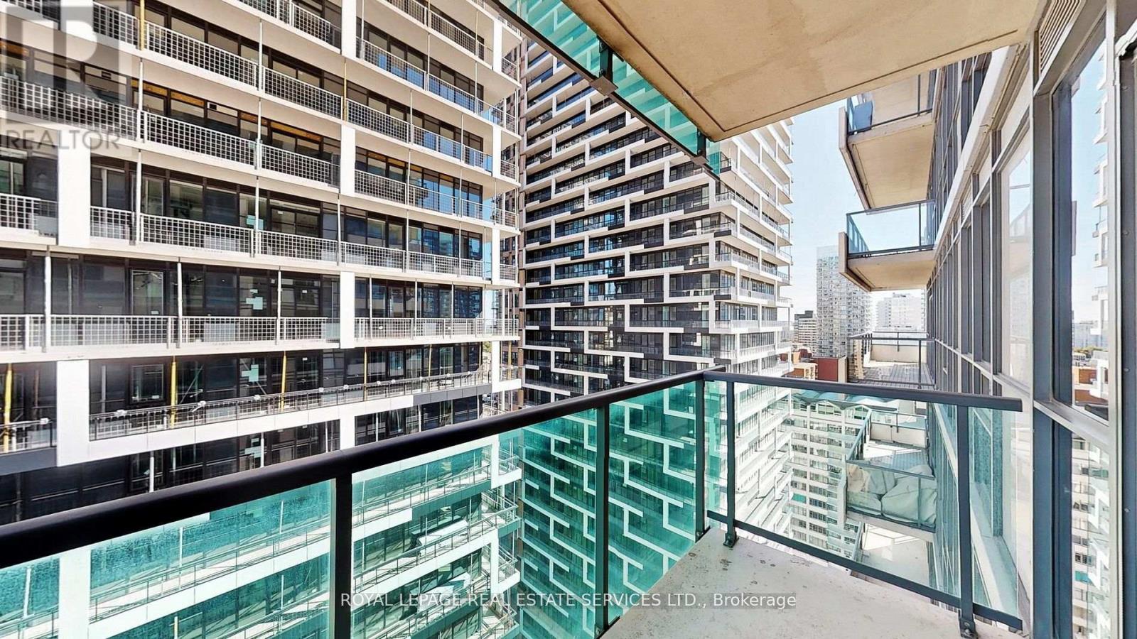 1806 - 25 Broadway Avenue, Toronto, Ontario  M4P 1T7 - Photo 18 - C12390751