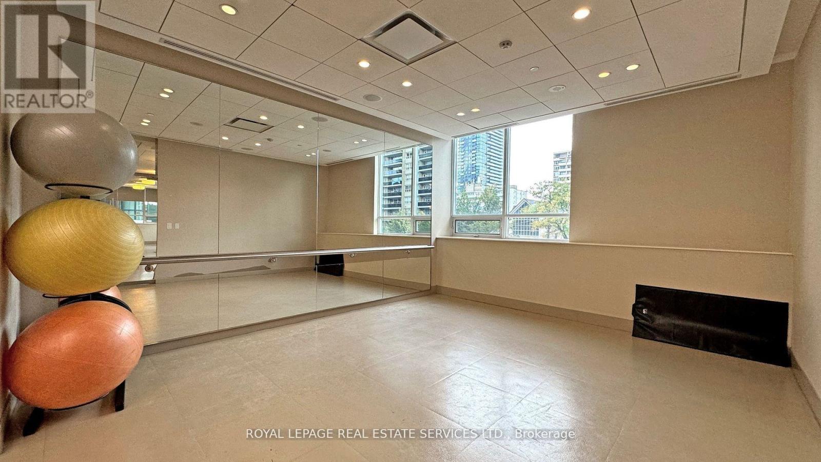 1806 - 25 Broadway Avenue, Toronto, Ontario  M4P 1T7 - Photo 25 - C12390751