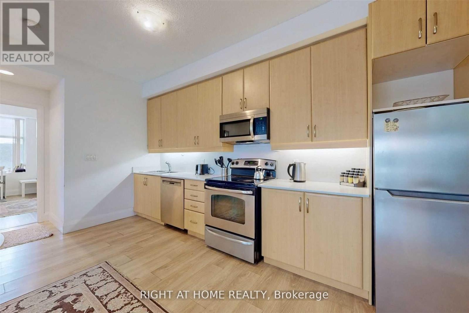 301 - 222 Finch Avenue W, Toronto, Ontario  M2R 1M6 - Photo 7 - C12390794