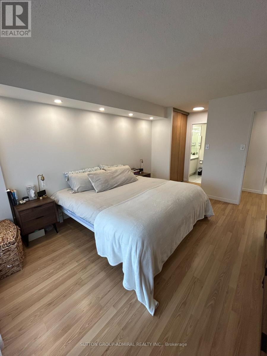 909 - 1101 Steeles Avenue W, Toronto, Ontario  M2R 3W5 - Photo 16 - C12390802