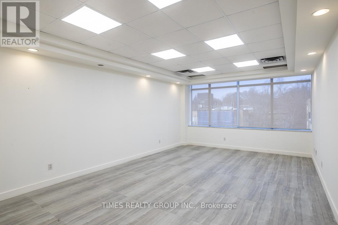 400 - 801 Eglinton Avenue W, Toronto, Ontario  M5N 1E3 - Photo 18 - C12390854
