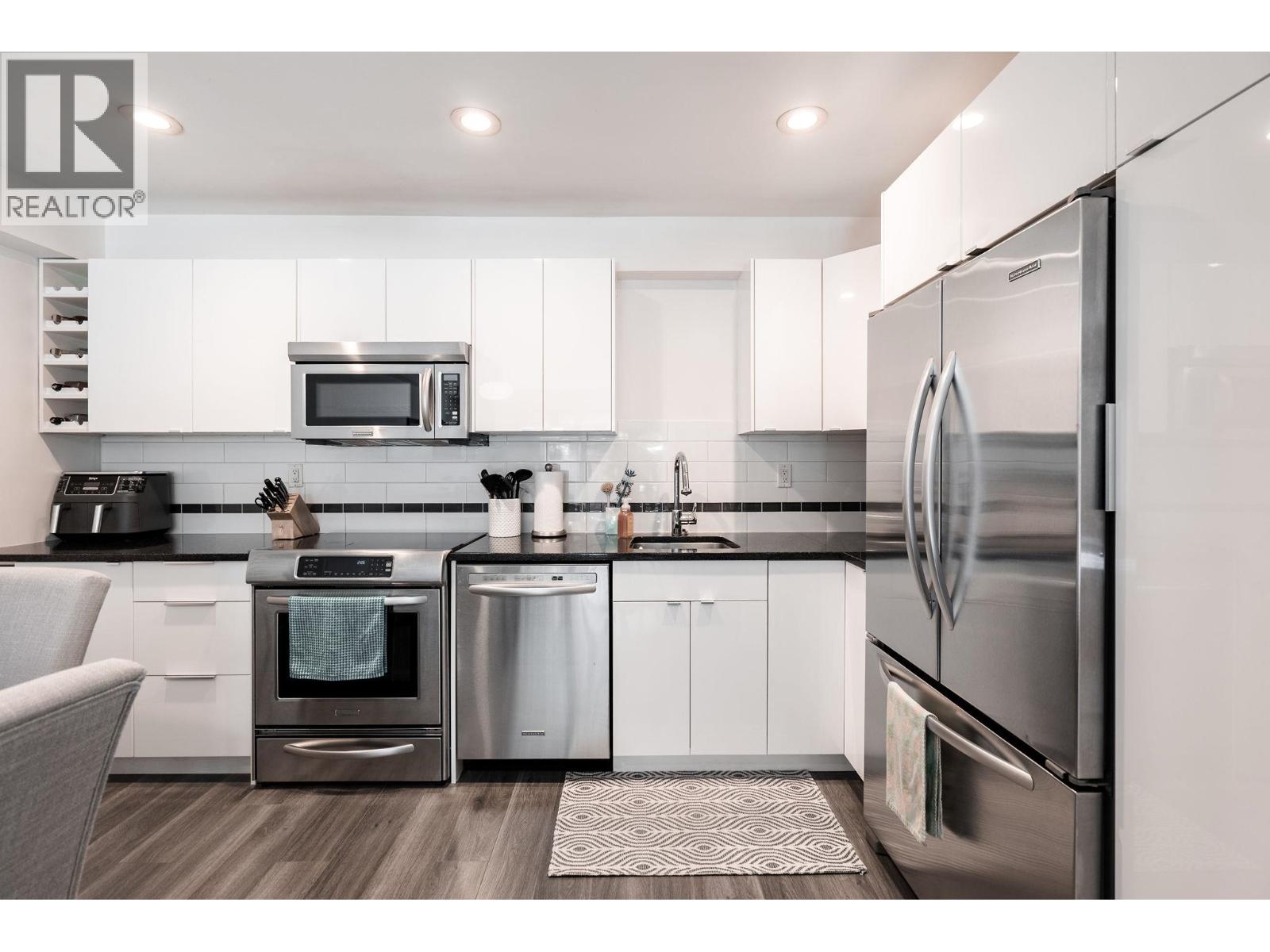 106 825 E 7th Avenue, Vancouver, British Columbia  V5T 1P4 - Photo 11 - R3045371