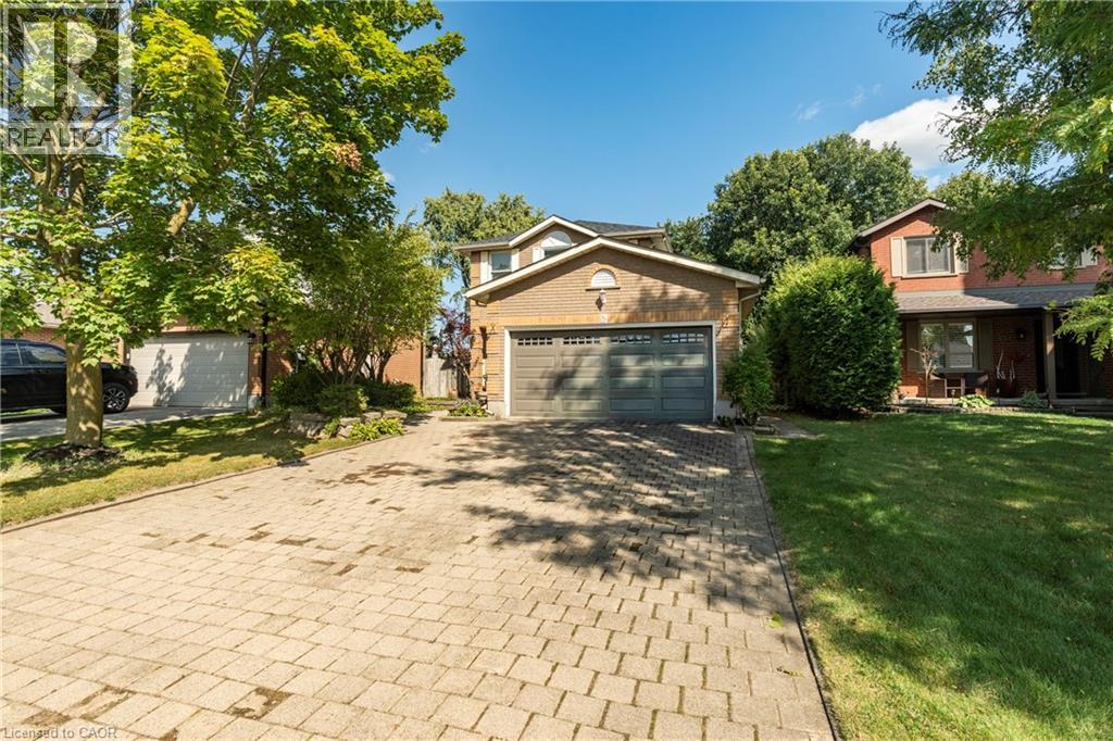 Property at 47 DAWN Crescent image 2