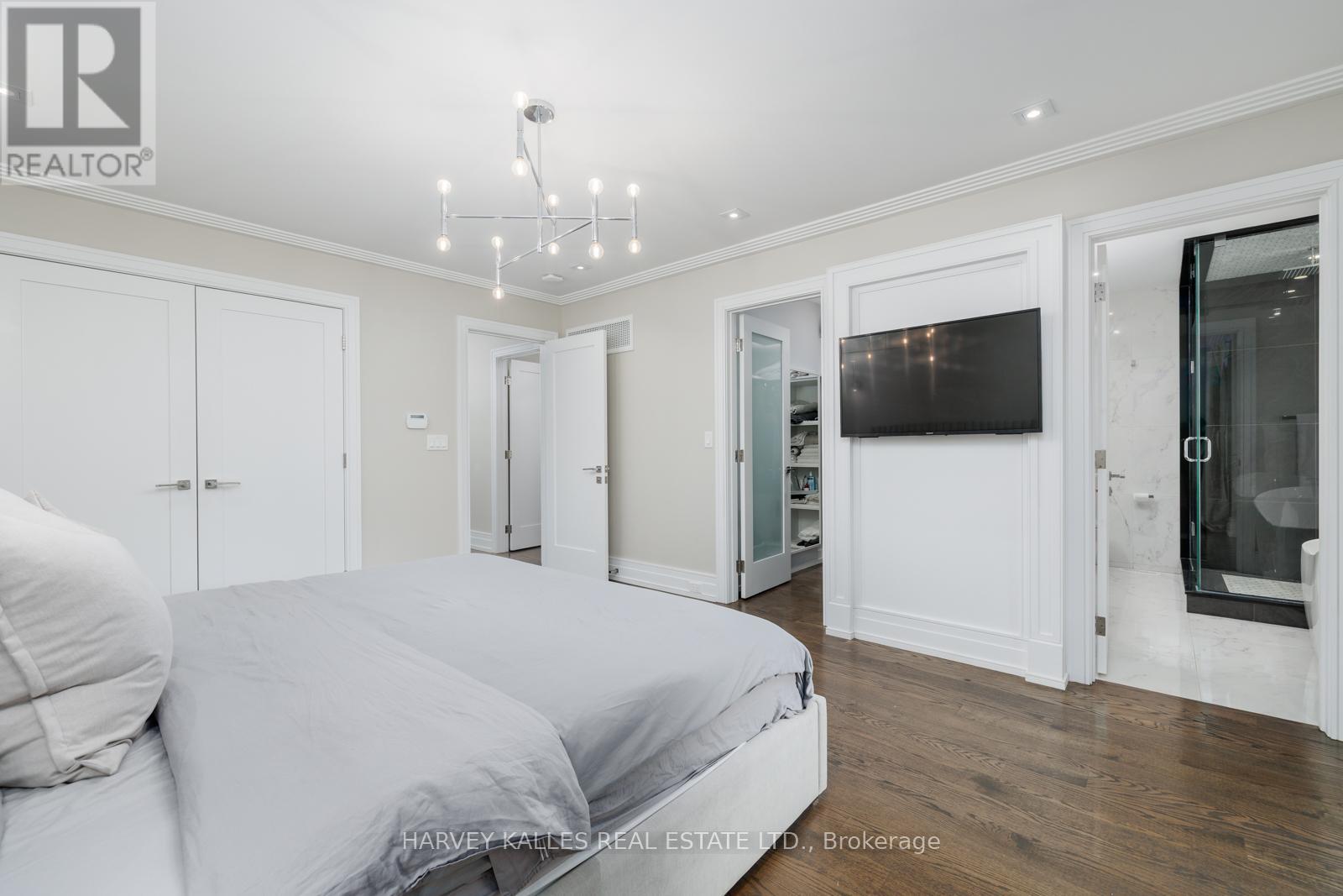 510 Donlands Avenue, Toronto, Ontario  M4J 3S7 - Photo 21 - E12390691