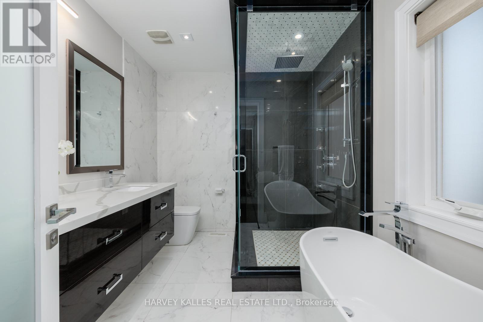 510 Donlands Avenue, Toronto, Ontario  M4J 3S7 - Photo 22 - E12390691