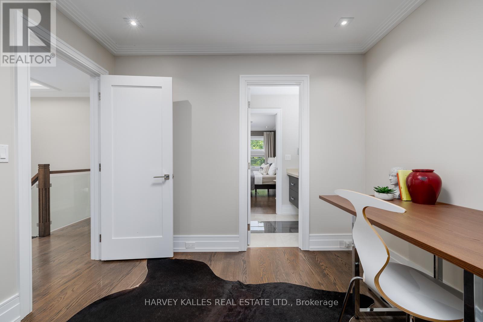 510 Donlands Avenue, Toronto, Ontario  M4J 3S7 - Photo 25 - E12390691