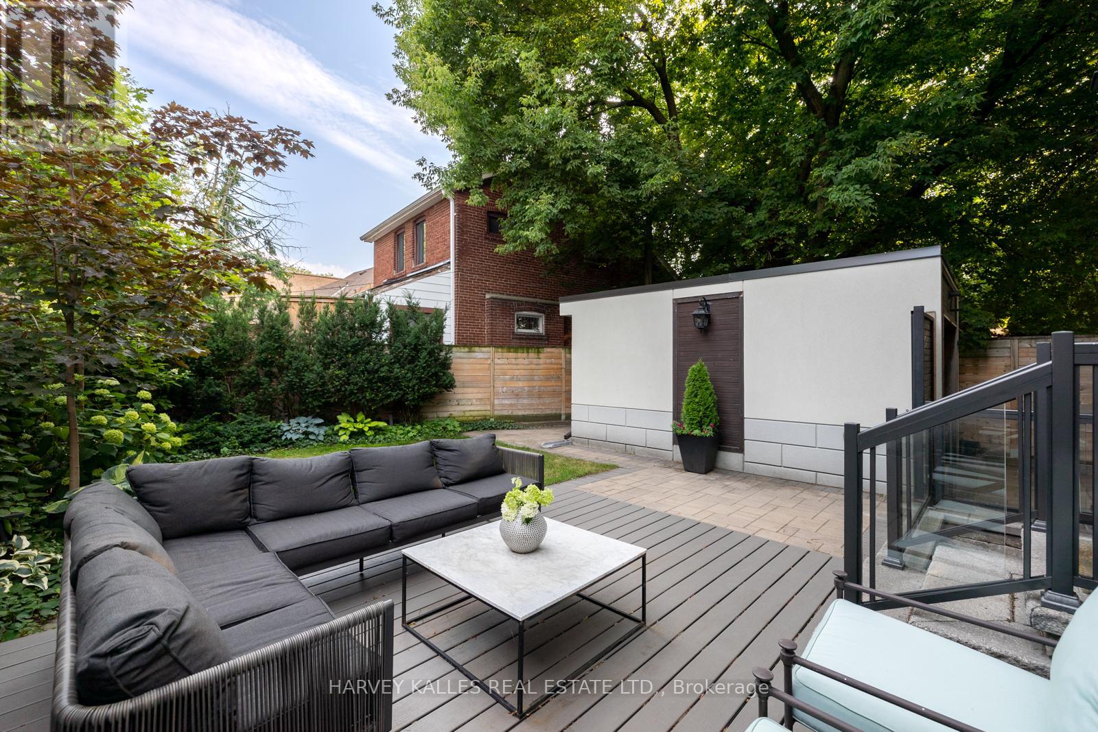 510 Donlands Avenue, Toronto, Ontario  M4J 3S7 - Photo 43 - E12390691