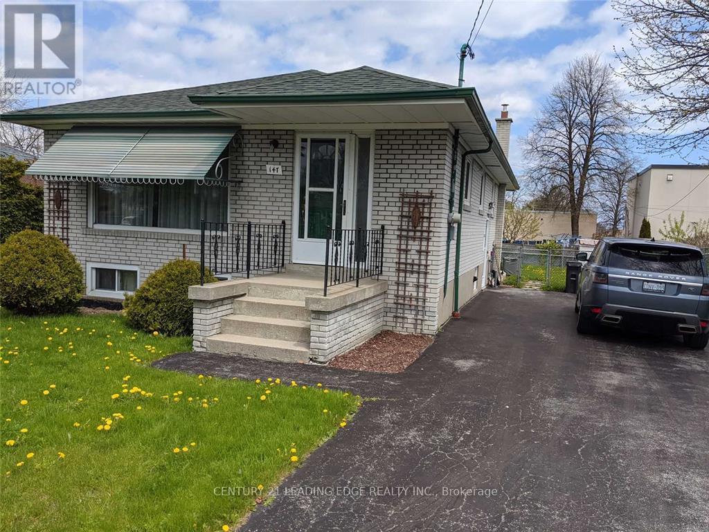 UPPER - 147 PANDORA CIRCLE, Toronto, Ontario