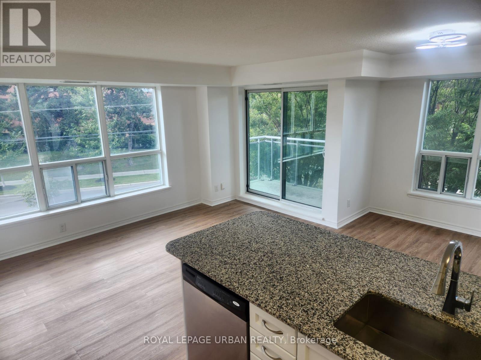 211 - 60 Fairfax Crescent, Toronto, Ontario  M1L 0E1 - Photo 10 - E12390744