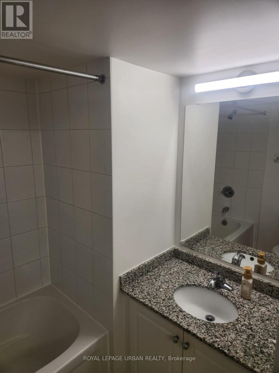 211 - 60 Fairfax Crescent, Toronto, Ontario  M1L 0E1 - Photo 20 - E12390744