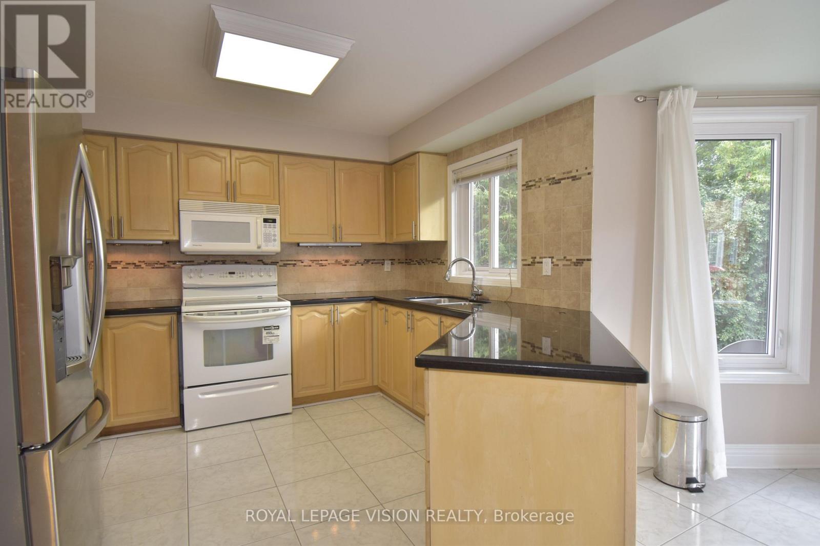 14 Glenheather Terrace, Toronto, Ontario  M1B 5H2 - Photo 15 - E12390837