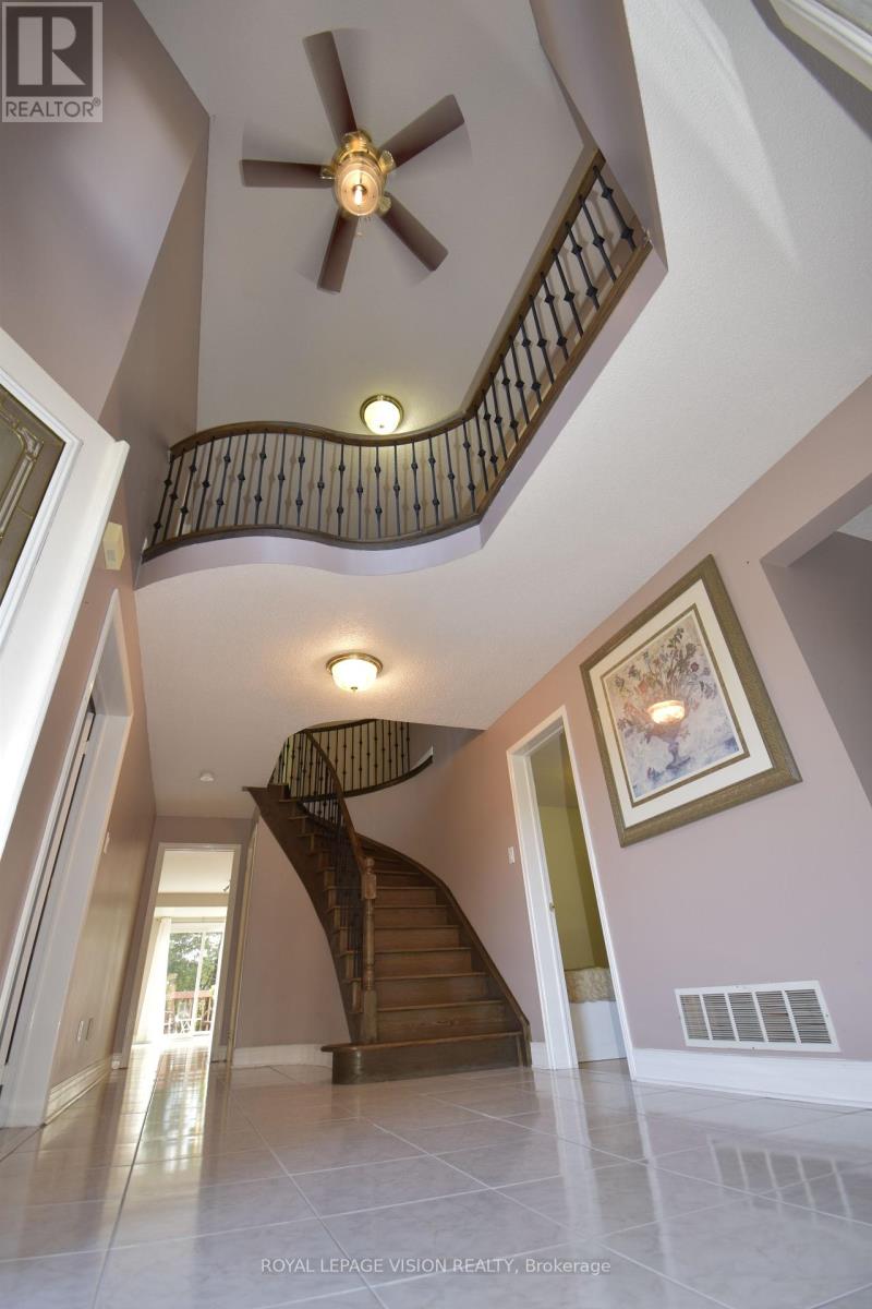 Property at 14 GLENHEATHER TERRACE image 4