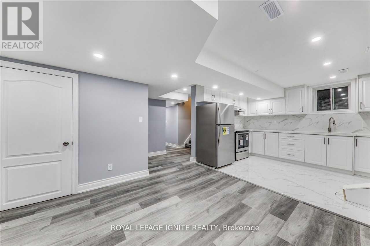Bsmt - 14 Rushlands Crescent, Whitby, Ontario  L1R 0M7 - Photo 10 - E12390875