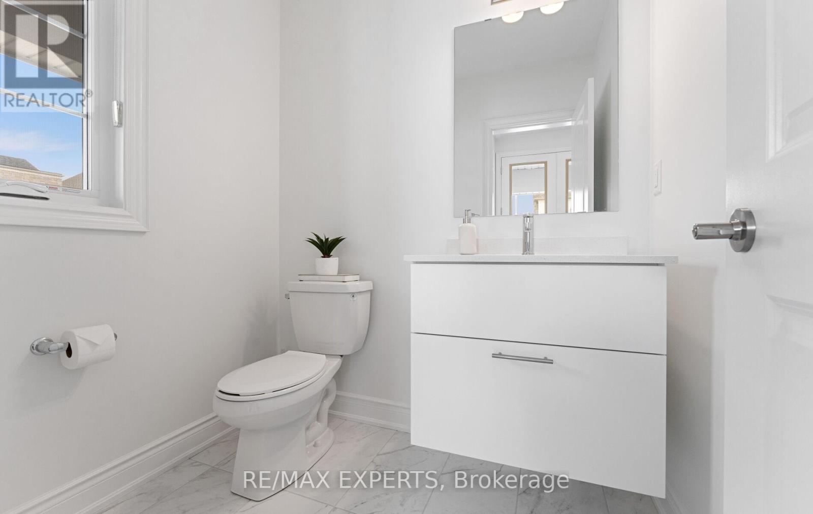 84 Culbert Road, Bradford West Gwillimbury (Bradford), Ontario  L3Z 4P4 - Photo 6 - N12390833