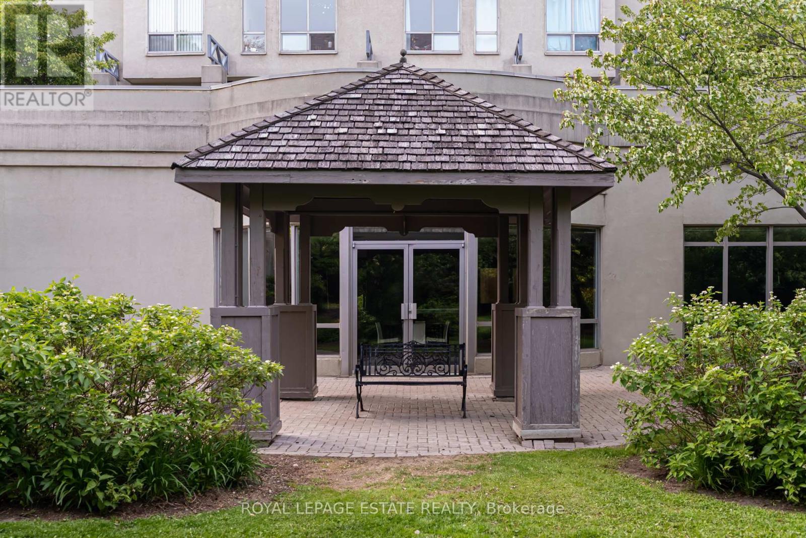 806 - 399 South Park Road, Markham (Commerce Valley), Ontario  L3T 7W6 - Photo 27 - N12390846