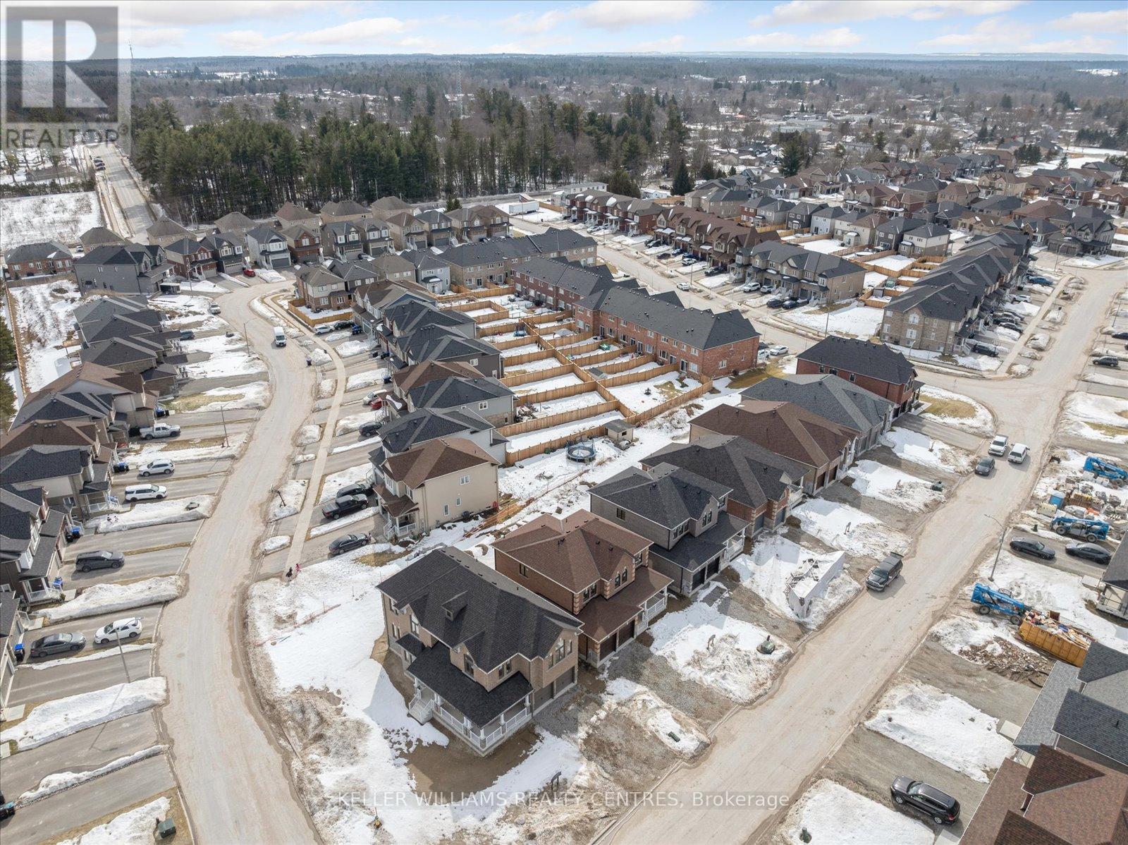51 Wood Crescent, Essa, Ontario  L3W 0M5 - Photo 50 - N12390898