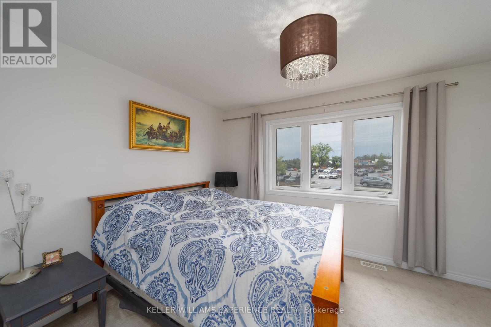 48 Snelgrove Crescent, Barrie, Ontario L4N 6R6 - Photo 13 - S12390735